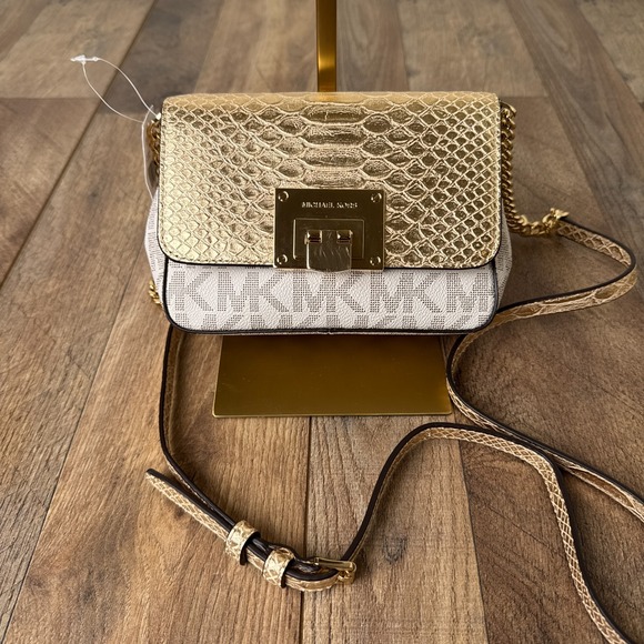 Michael Kors Tina Leather Crossbody Bag Clutch Gold Snakeskin Embossed NWT - Picture 1 of 11